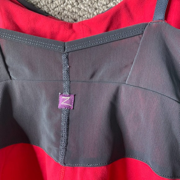 Zobha Womens Tank Top‎ Size 4 Pink Gray Shelf Bra Sleeveless Athletic V-Neck - Picture 5 of 10